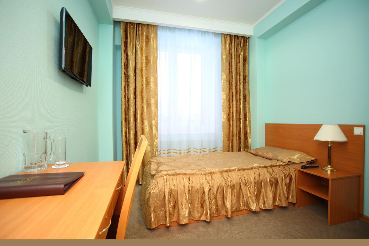 Hotel Rossiya Noyabrsk Ruang foto